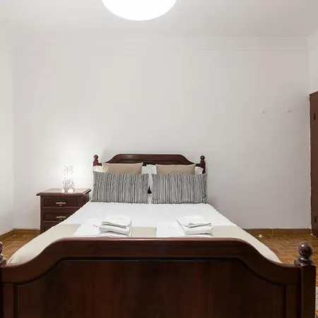 Feels Like Santa Catarina Family Apartment *
